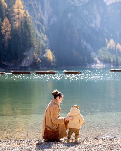 Christine Barbour and her daughter at the lake